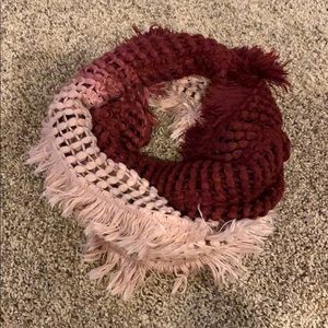 Double loop red and pale pink ombré scarf